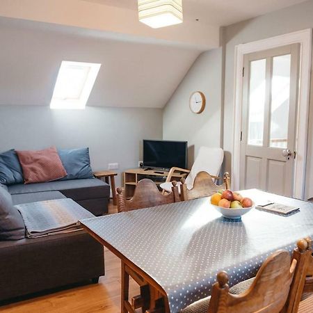 Hill House Apartment Maghera  Bagian luar foto