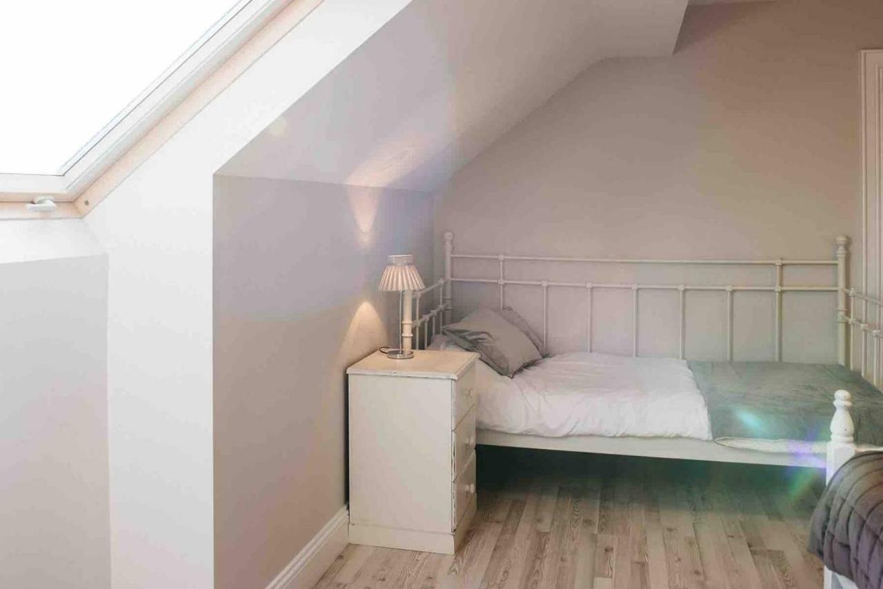 Hill House Apartment Maghera  Bagian luar foto